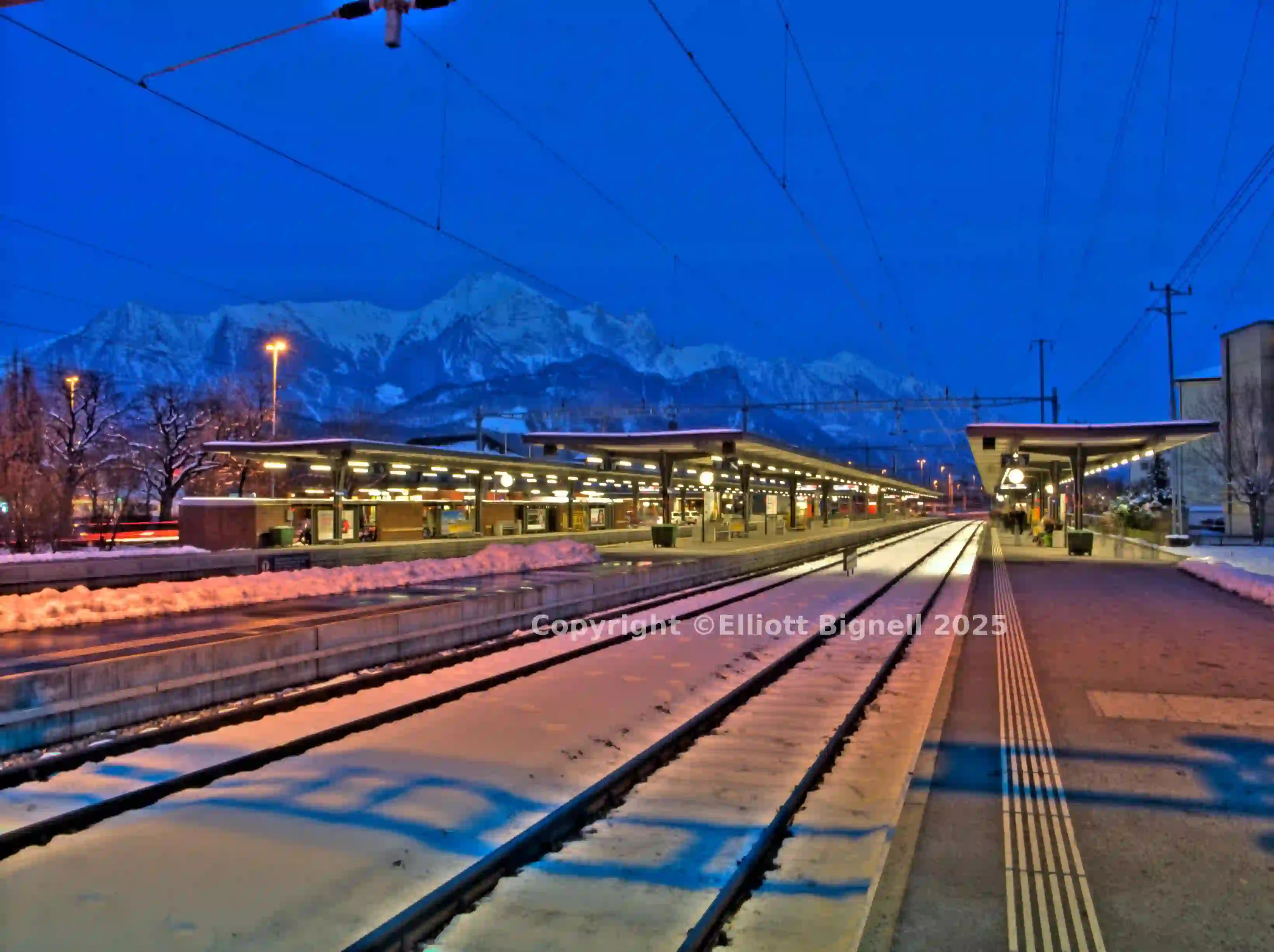 bahnhof 1 ls.jpg